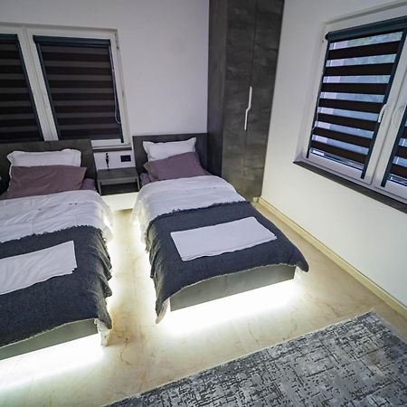 Home Luxury Suites Kriva Palanka Ngoại thất bức ảnh