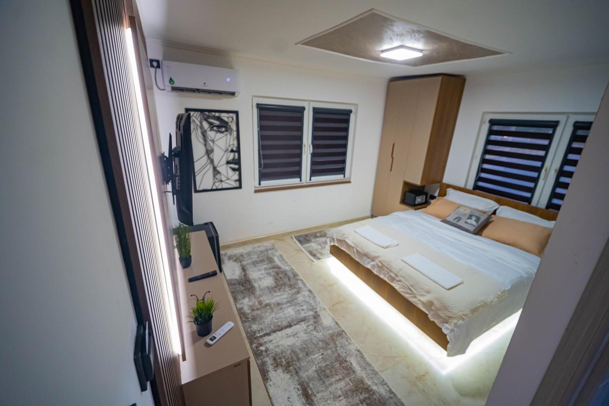 Home Luxury Suites Kriva Palanka Ngoại thất bức ảnh